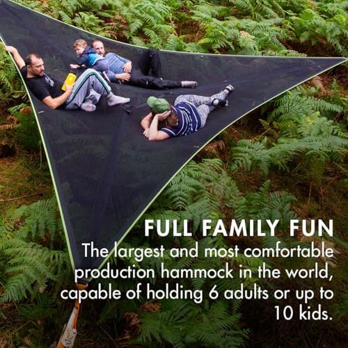 Massive Aerial Lounge for Groups